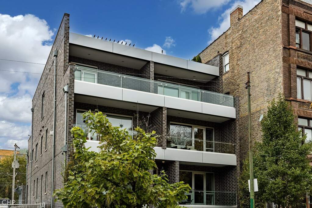 1218 N Noble Street #3 property in Chicago