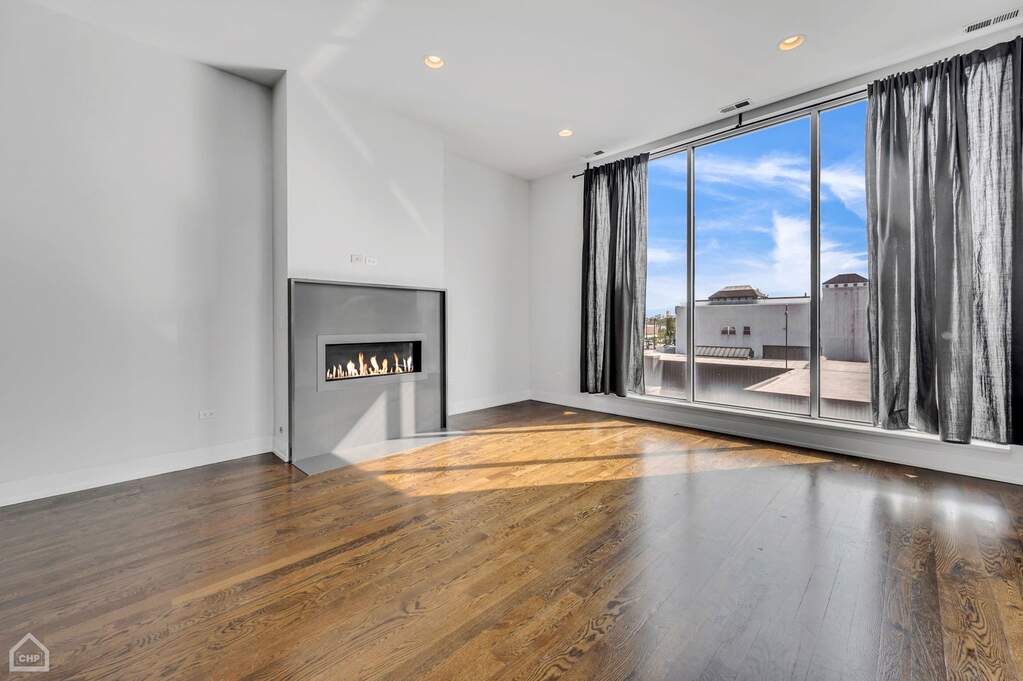 Park Tower penthouse interior at 800 North Michigan Avenue