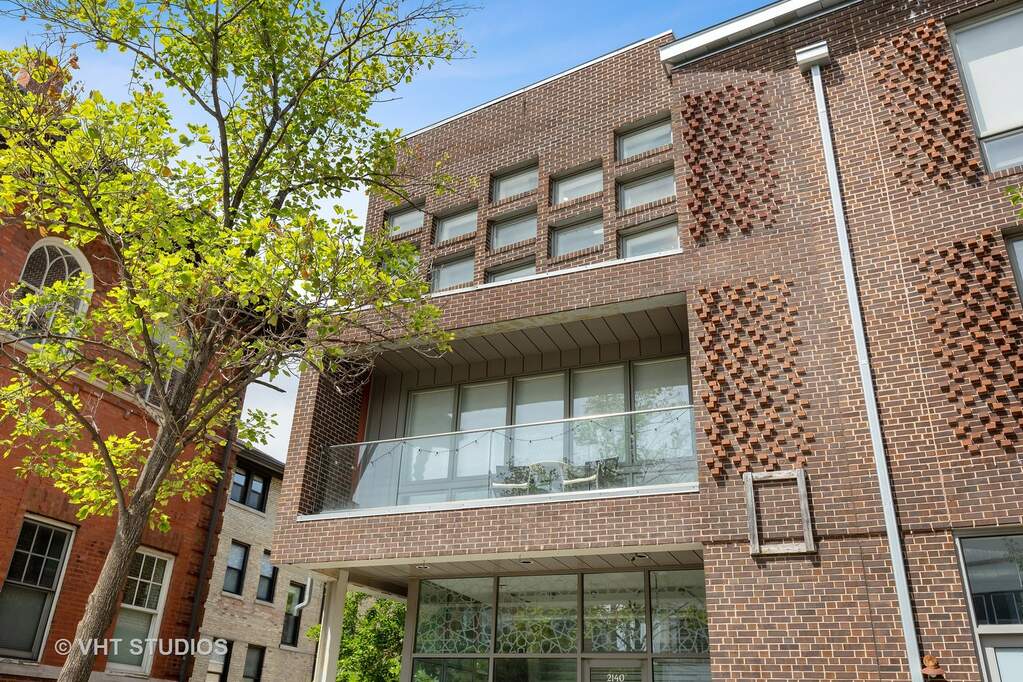 2140 W North Avenue #3R property in Chicago