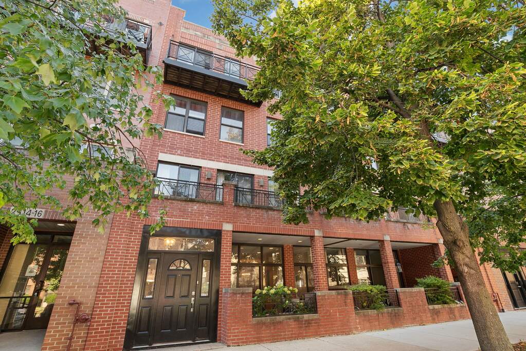 2518 N Willetts Court #GS property in Chicago