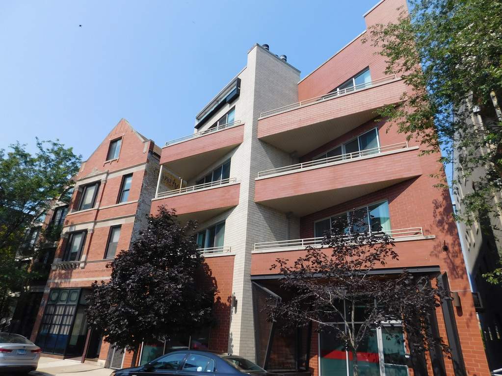 1652 N Bosworth Avenue #2N property in Chicago