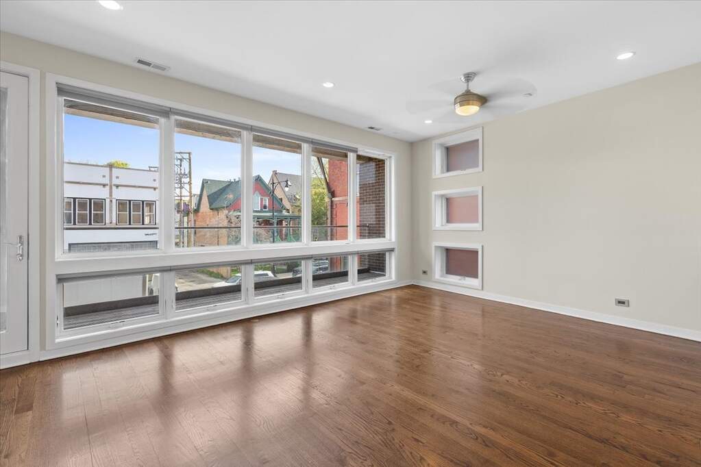 Park Tower penthouse interior at 800 North Michigan Avenue