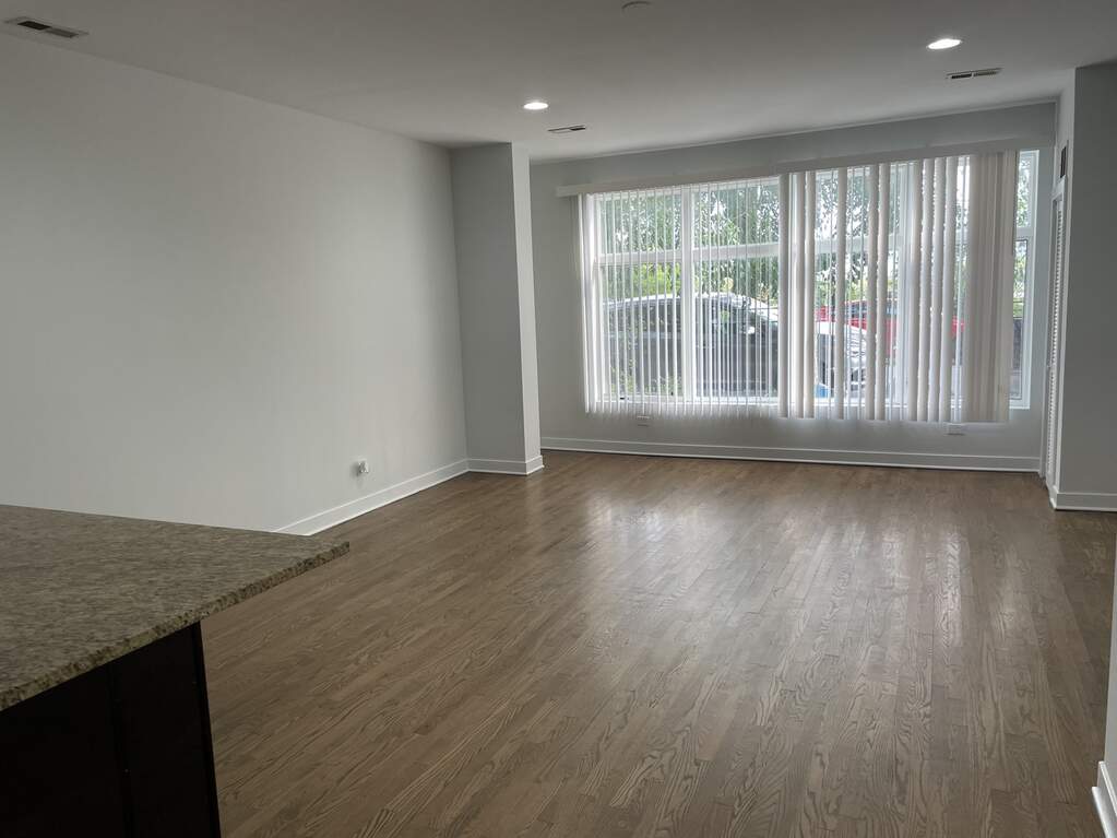 Luxury living space with panoramic Chicago views