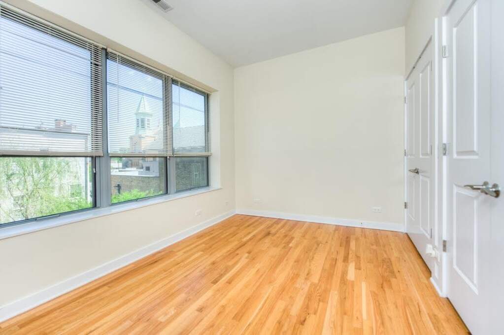Private full-floor residence detail at Park Tower