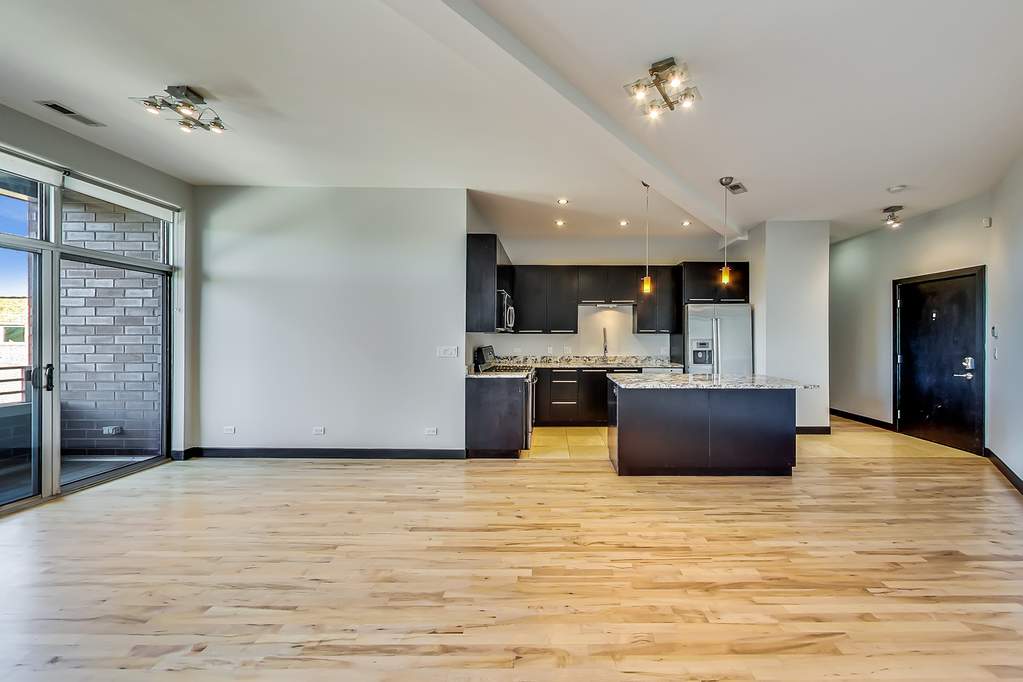 Private full-floor residence detail at Park Tower