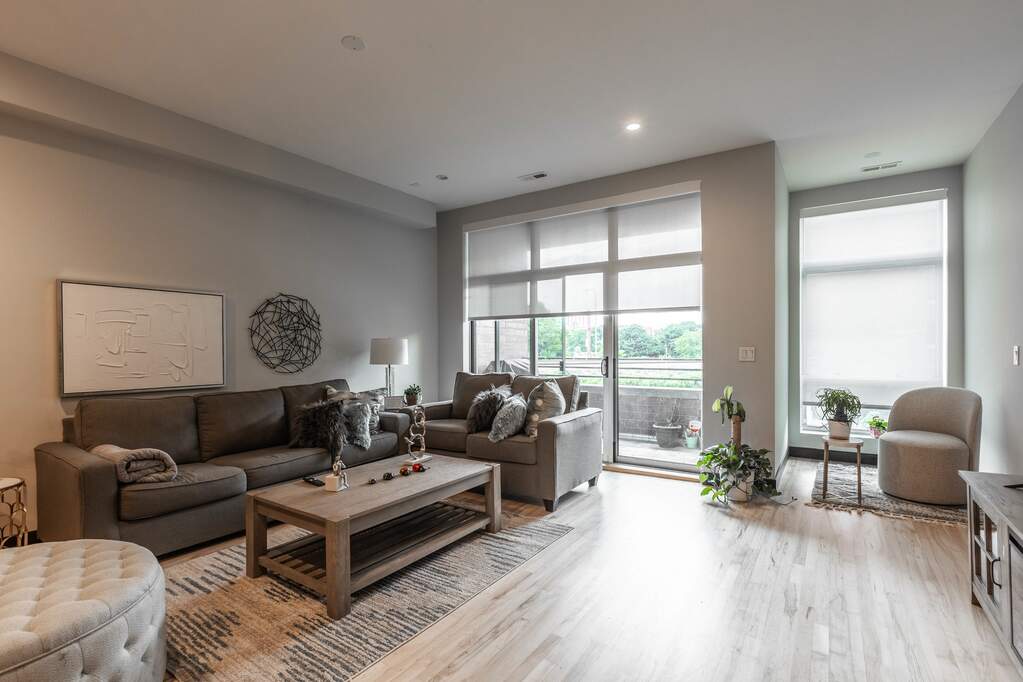 Private full-floor residence detail at Park Tower