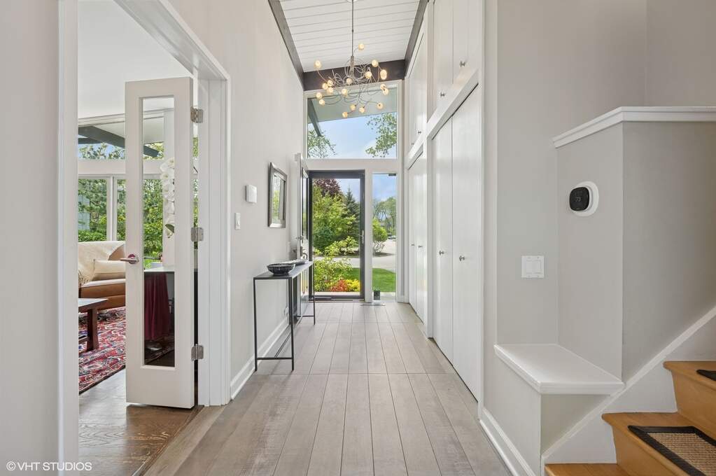 Private full-floor residence detail at Park Tower