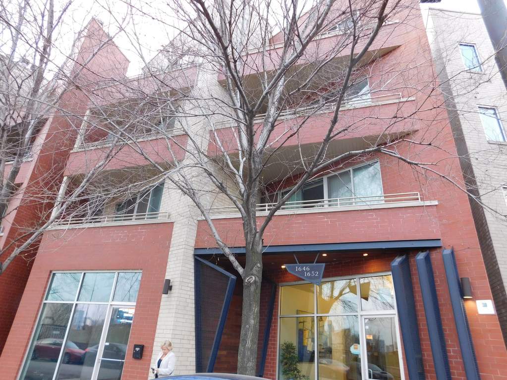 1646 N Bosworth Avenue #4S property in Chicago
