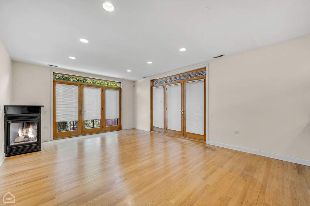 Luxury living space with panoramic Chicago views