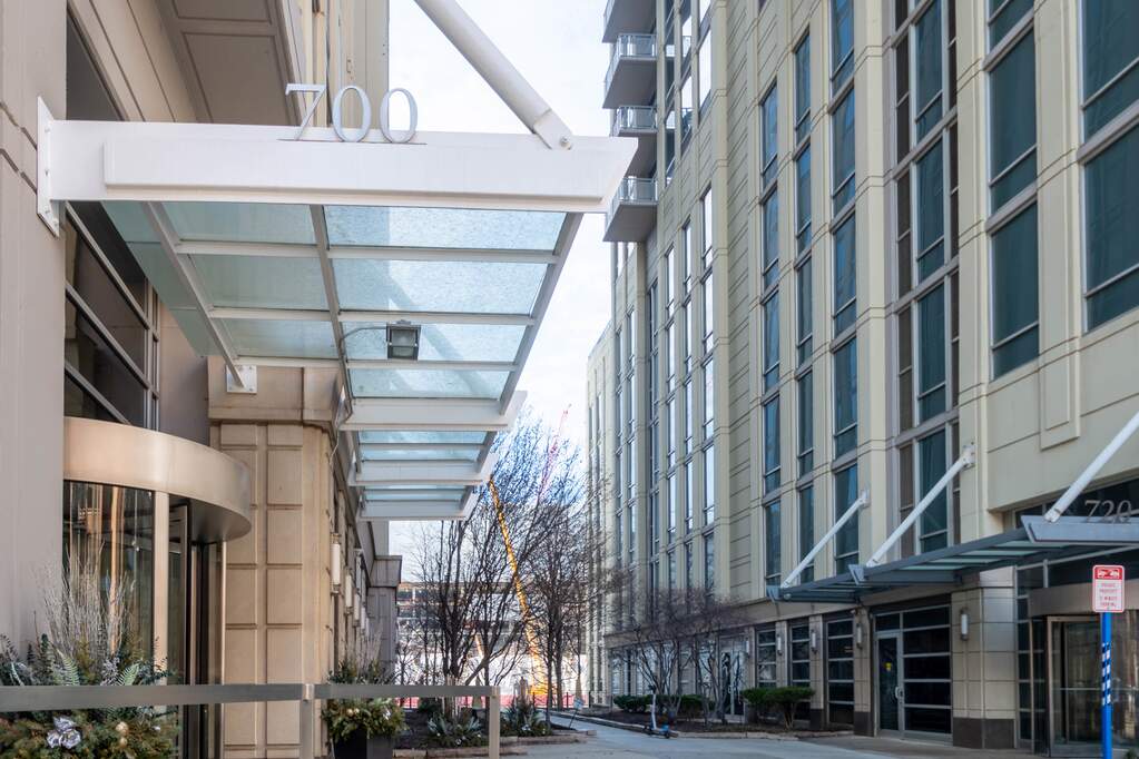 700 N Larrabee Street #1012 property in Chicago