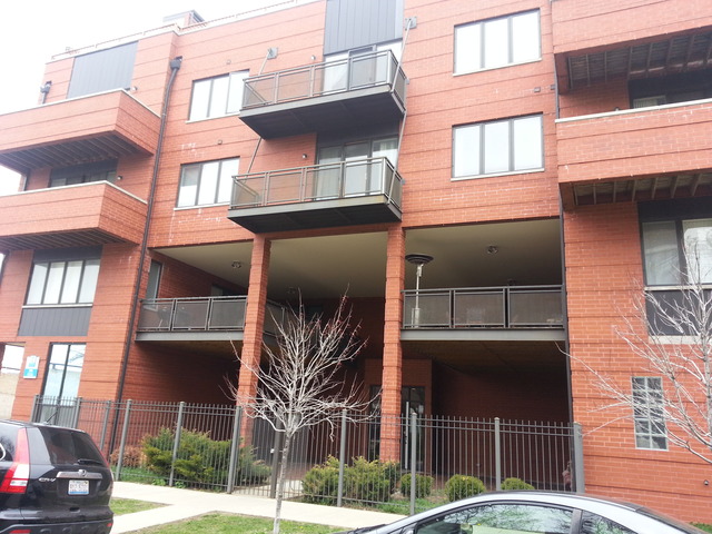 2358 W School Street #2W property in CHICAGO