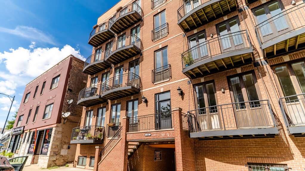 1885 N Winnebago Avenue #4E property in Chicago