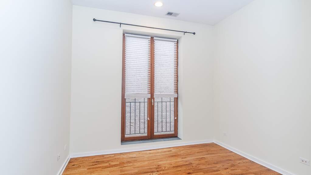 Private full-floor residence detail at Park Tower