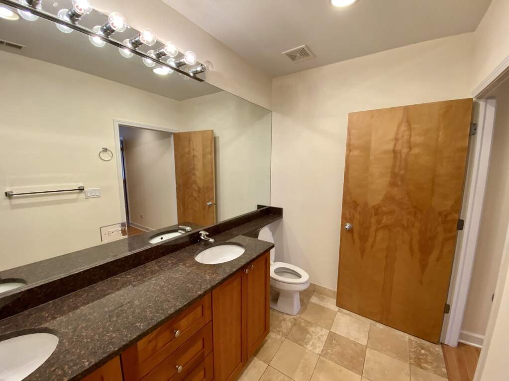 Private full-floor residence detail at Park Tower