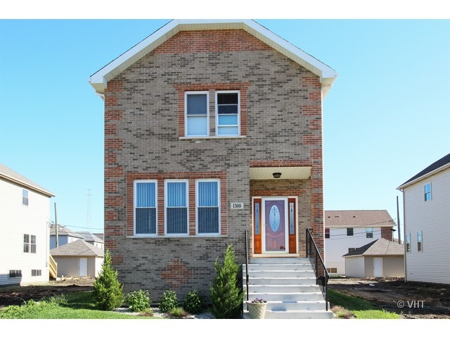 1308 W 105th Place property in CHICAGO