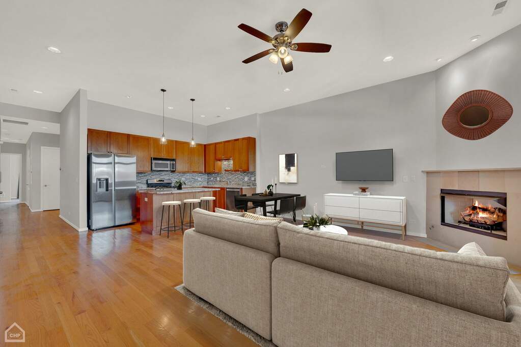 Park Tower penthouse interior at 800 North Michigan Avenue