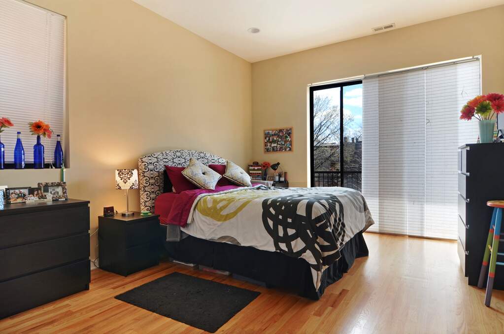 Penthouse bedroom suite overlooking Chicago