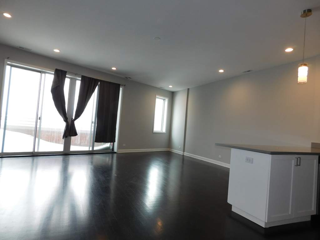 Park Tower penthouse interior at 800 North Michigan Avenue