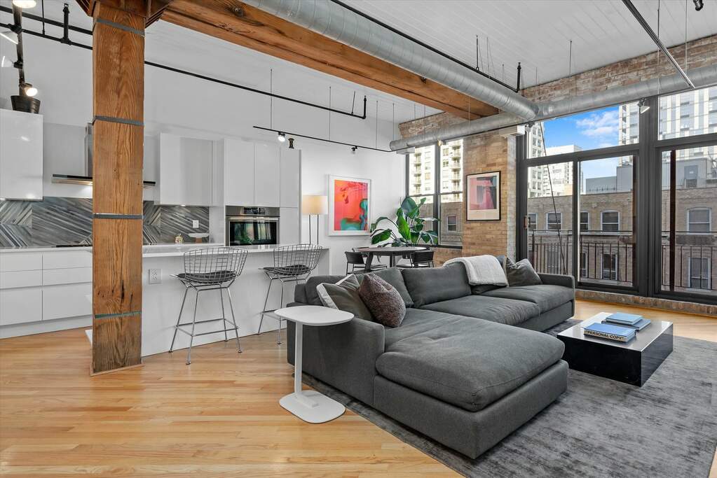 Park Tower penthouse interior at 800 North Michigan Avenue