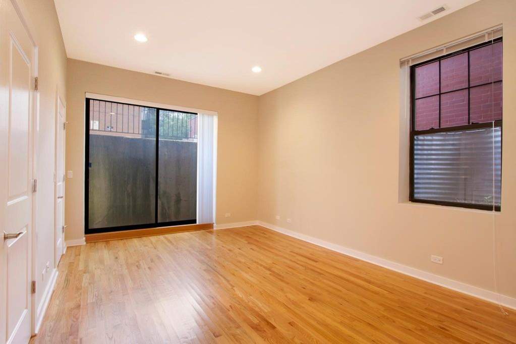 Private full-floor residence detail at Park Tower