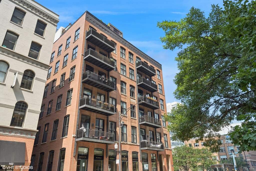 154 W Hubbard Street #603 property in Chicago
