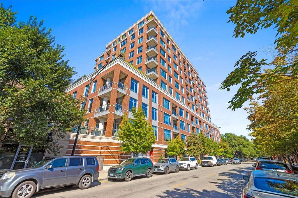 540 W Webster Avenue #612 property in Chicago