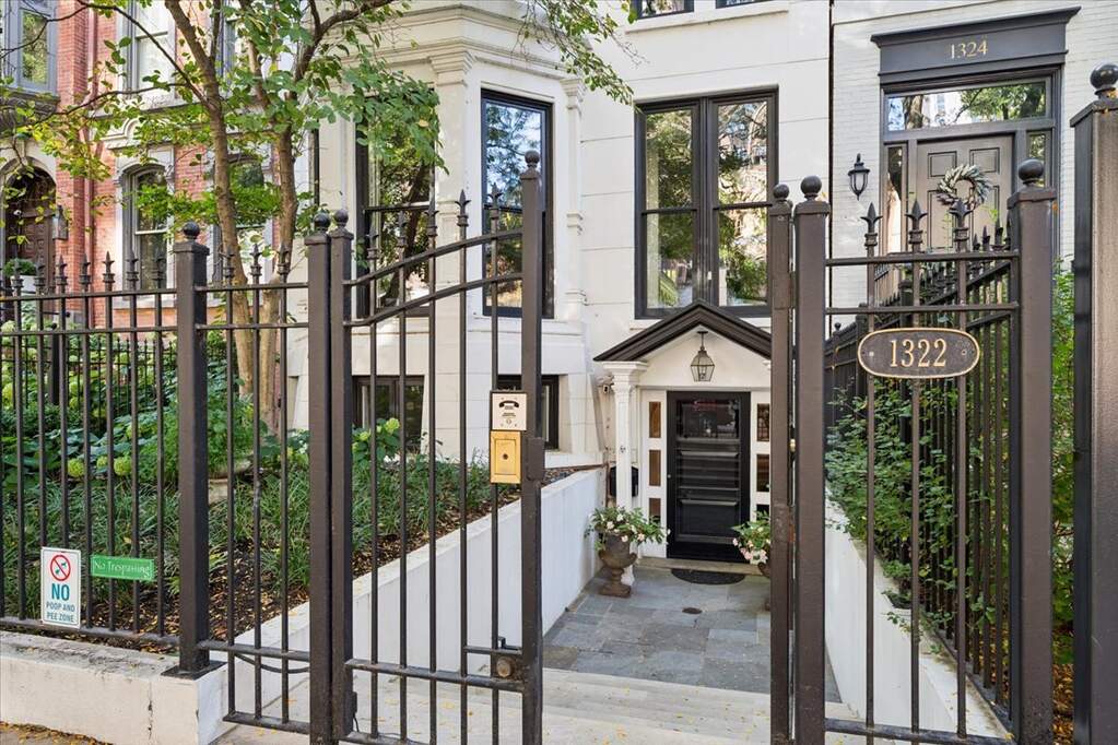 (Address confidential) property in Chicago