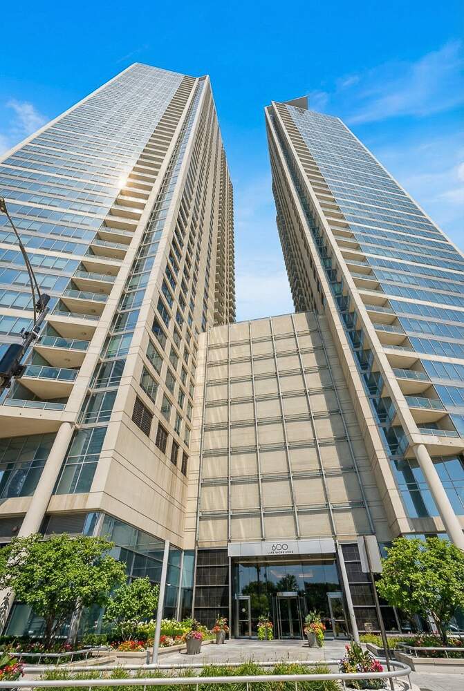 600 N Lake Shore Drive #2408 property in Chicago