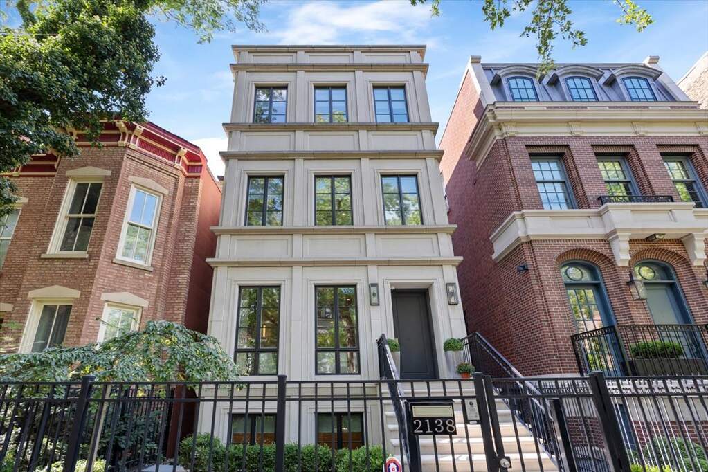 2138 N Seminary Avenue property in Chicago