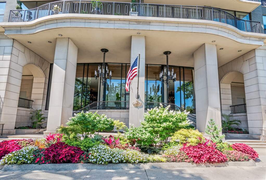 1040 N Lake Shore Drive #30D property in Chicago