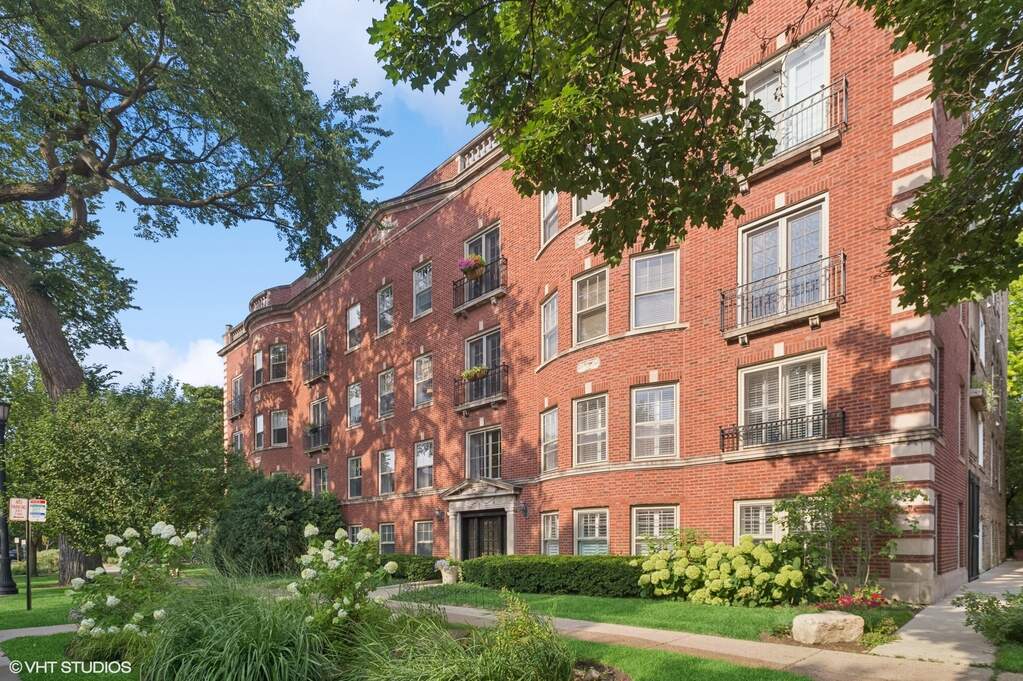 937 Forest Avenue #3 property in Evanston