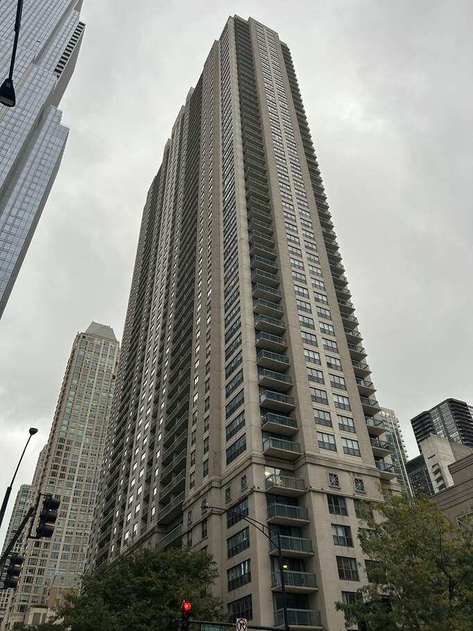 1 W Superior Street #2615 property in Chicago