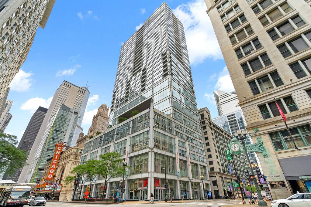 8 E Randolph Street #1406 property in Chicago