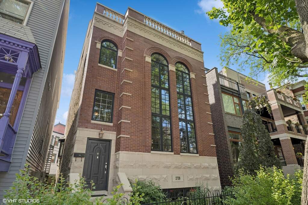 2728 N Seminary Avenue property in Chicago