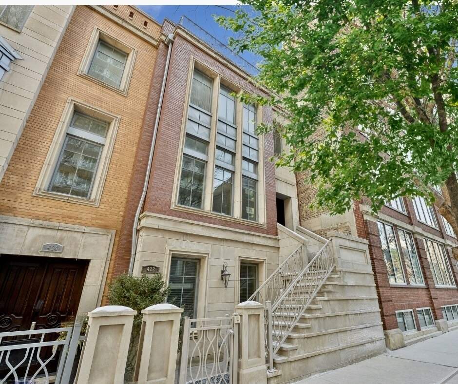 422 W Huron Street property in Chicago