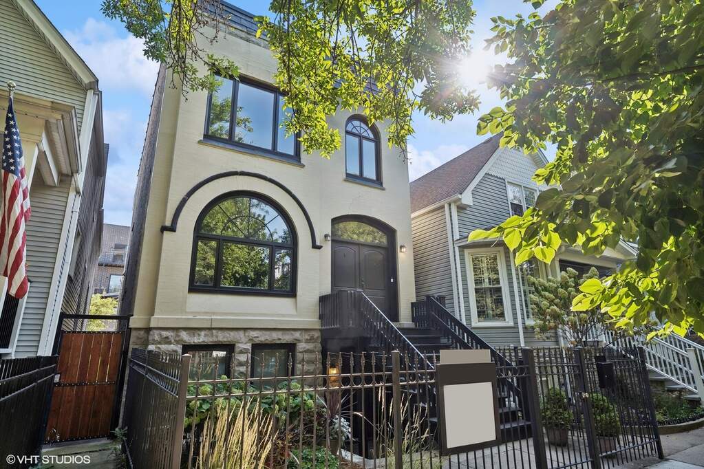 2047 W Cuyler Avenue property in Chicago
