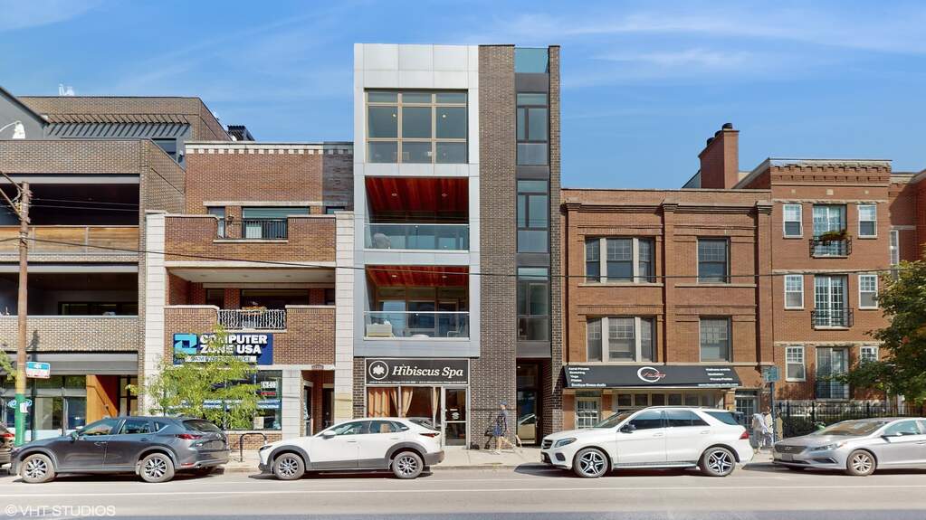 1338 W Belmont Avenue #3 property in Chicago
