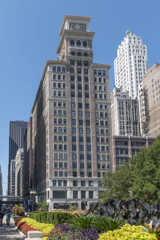 6 N Michigan Avenue #1804 property in Chicago