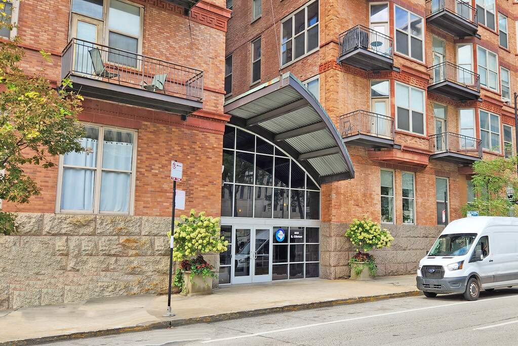 500 S Clinton Street #342 property in Chicago
