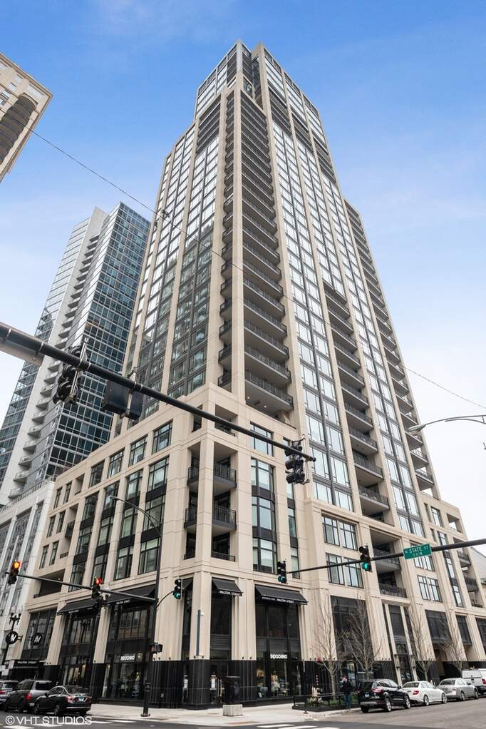 9 W Walton Street #2402 property in Chicago
