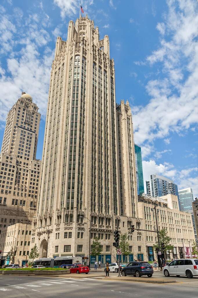 435 N Michigan Avenue #1014 property in Chicago