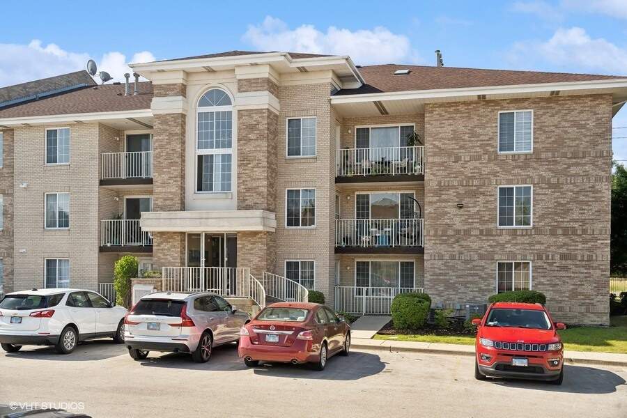 4232 W 77th Street #206 property in Chicago
