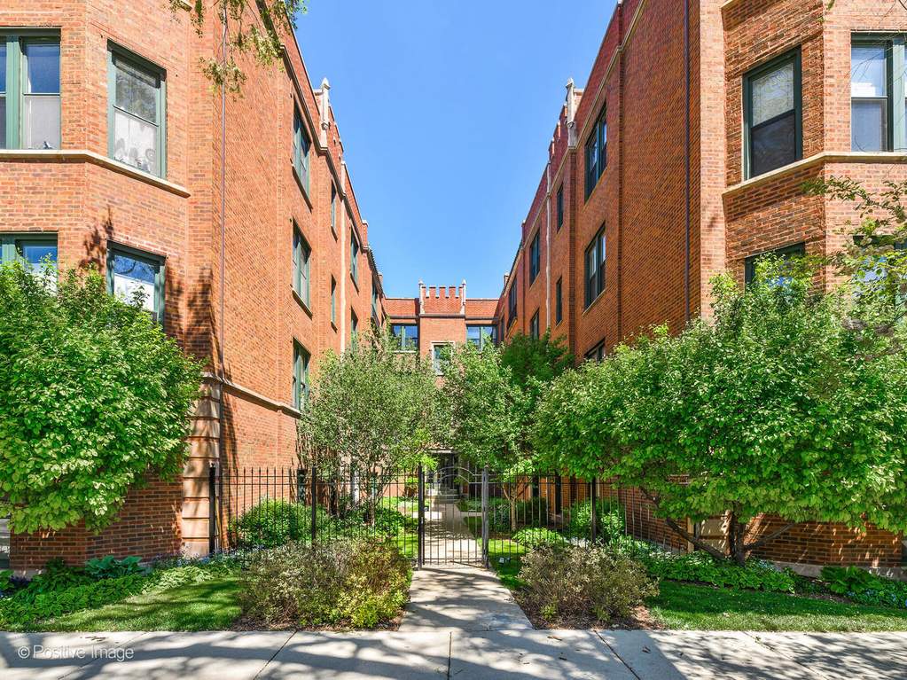 3126 W Carmen Avenue #3 property in Chicago