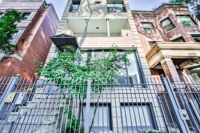 1953 N Howe Street property in Chicago