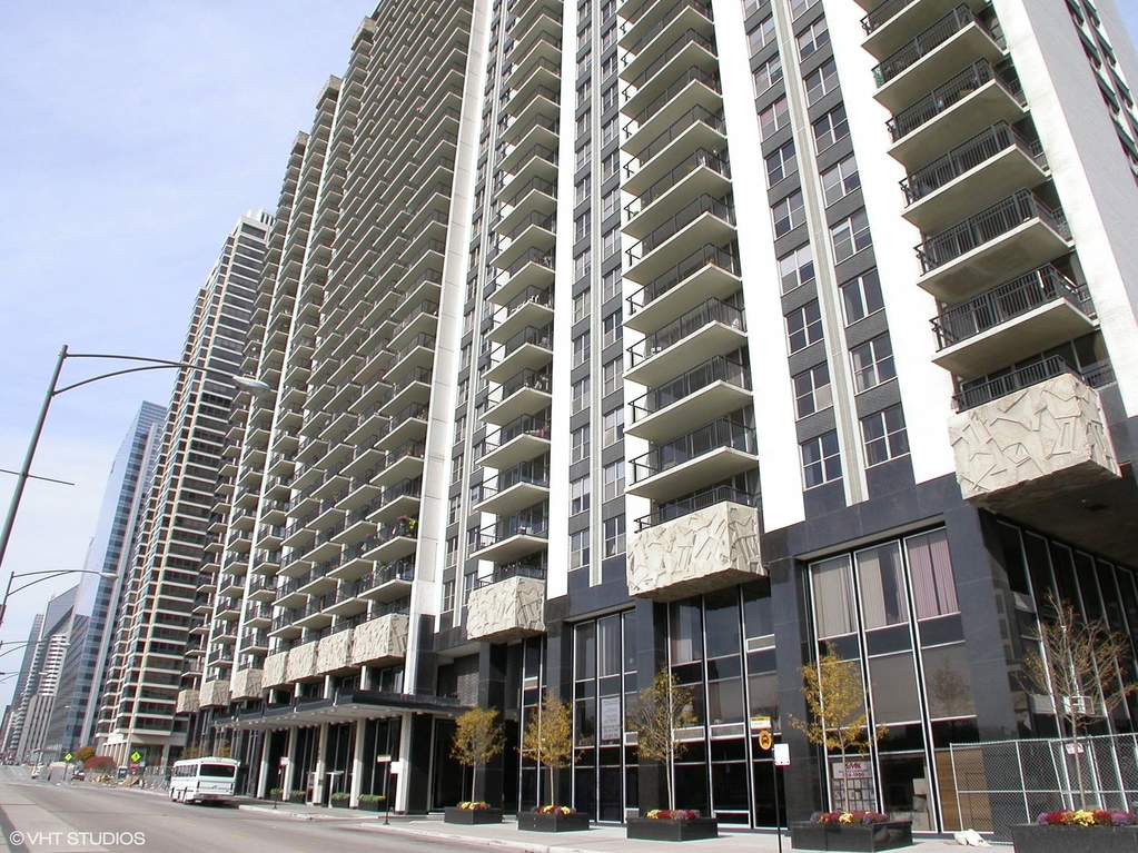 400 E Randolph Street #3317 property in Chicago