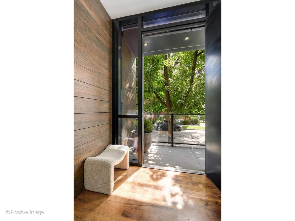 Designer kitchen and refined entertaining spaces
