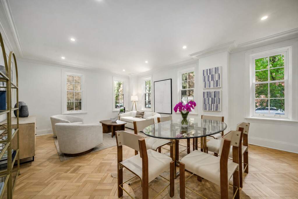 Private full-floor residence detail at Park Tower