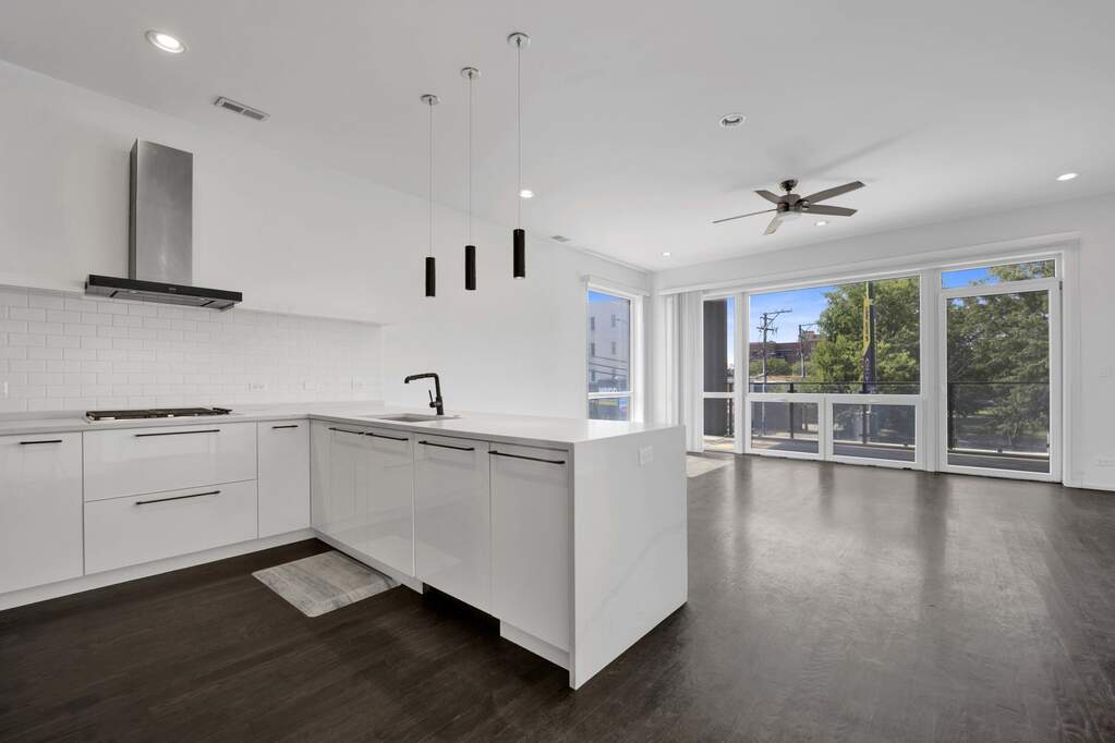 Park Tower penthouse interior at 800 North Michigan Avenue