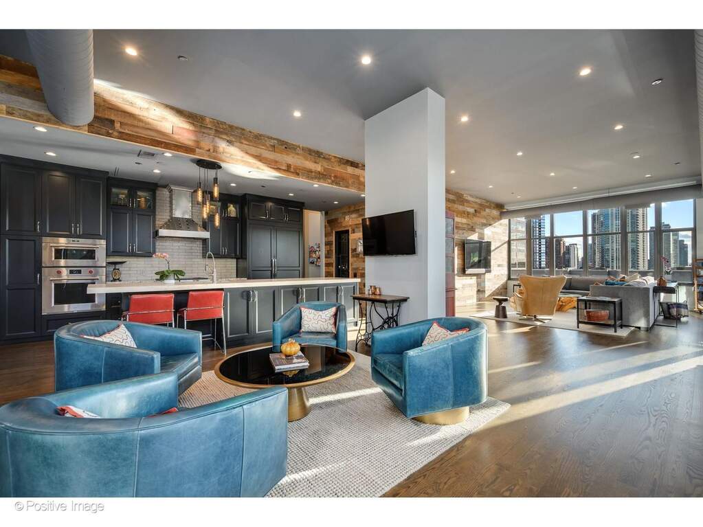 Park Tower penthouse interior at 800 North Michigan Avenue