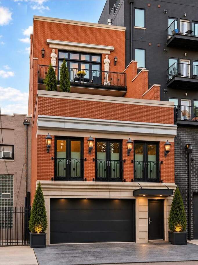 2232 N Janssen Avenue property in Chicago
